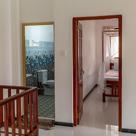 Happy Villa Hikkaduwa Bagian luar foto